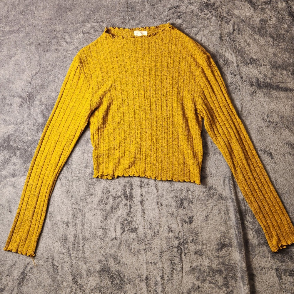 Heart & Hips Mustard Yellow Ribbed Lettuce Edge Crop Top RT30774LA Small